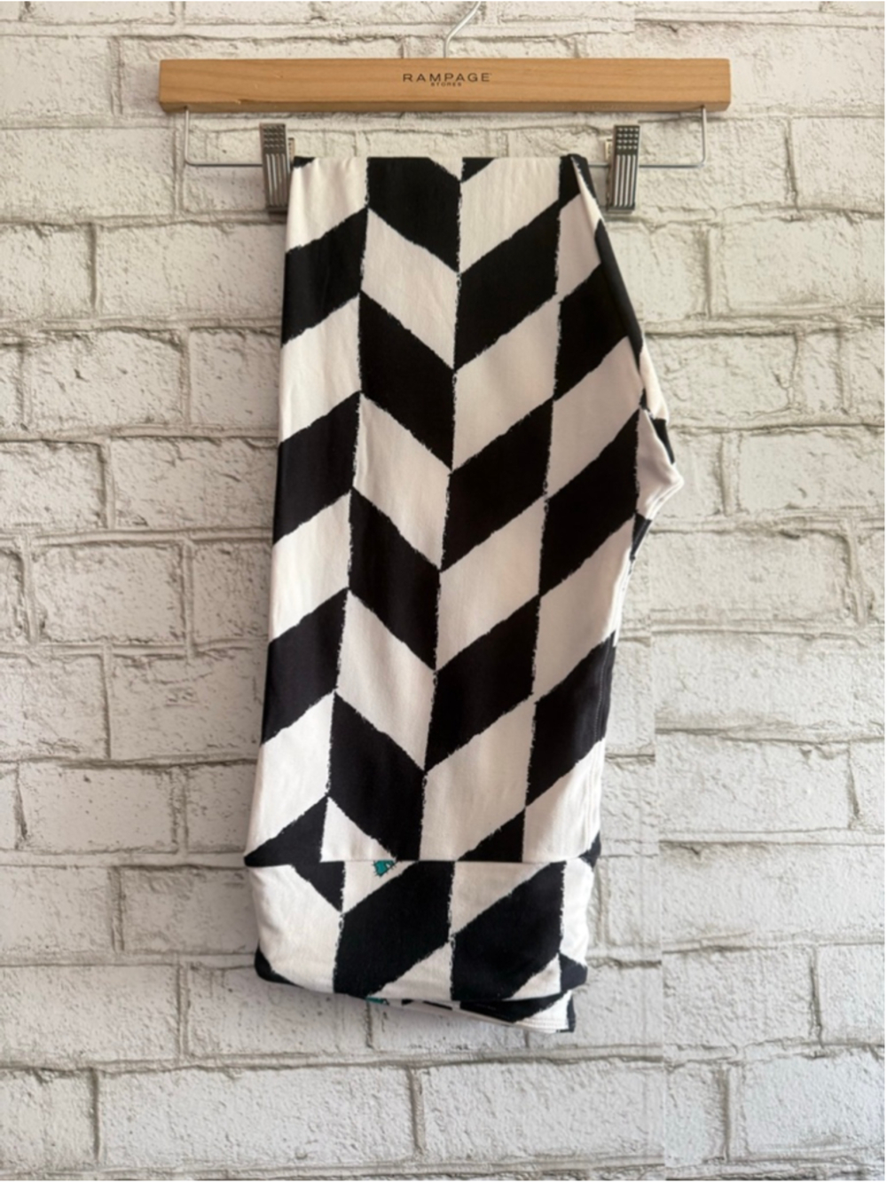 NEW!!! LuLaRoe Disney TC Leggings The Nightmare Before Christmas Black White